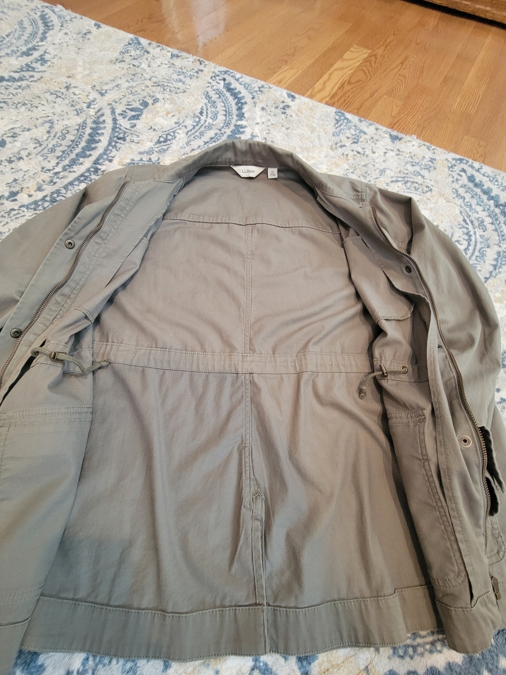 L.L. Bean Olive Utility/ Barn Drawstring Waist Jacket 1x - Picture 9 of 11